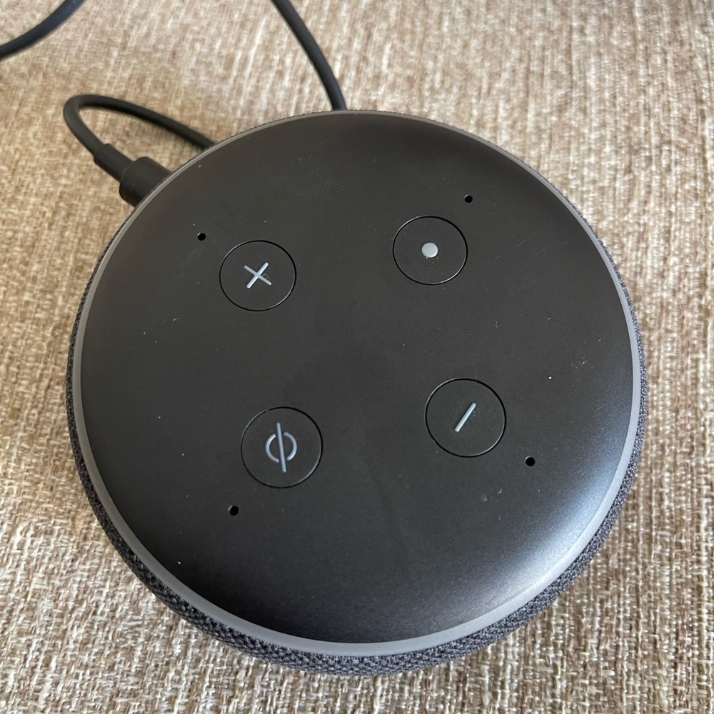 Amazon Echo Dot (3rd Generation)